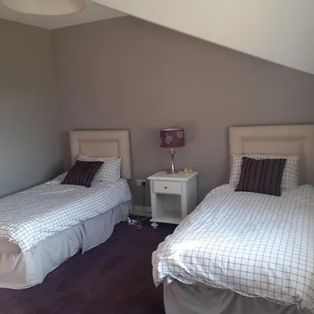 Single Or Twin Room In Lovely Country Residence Nobber Exterior foto